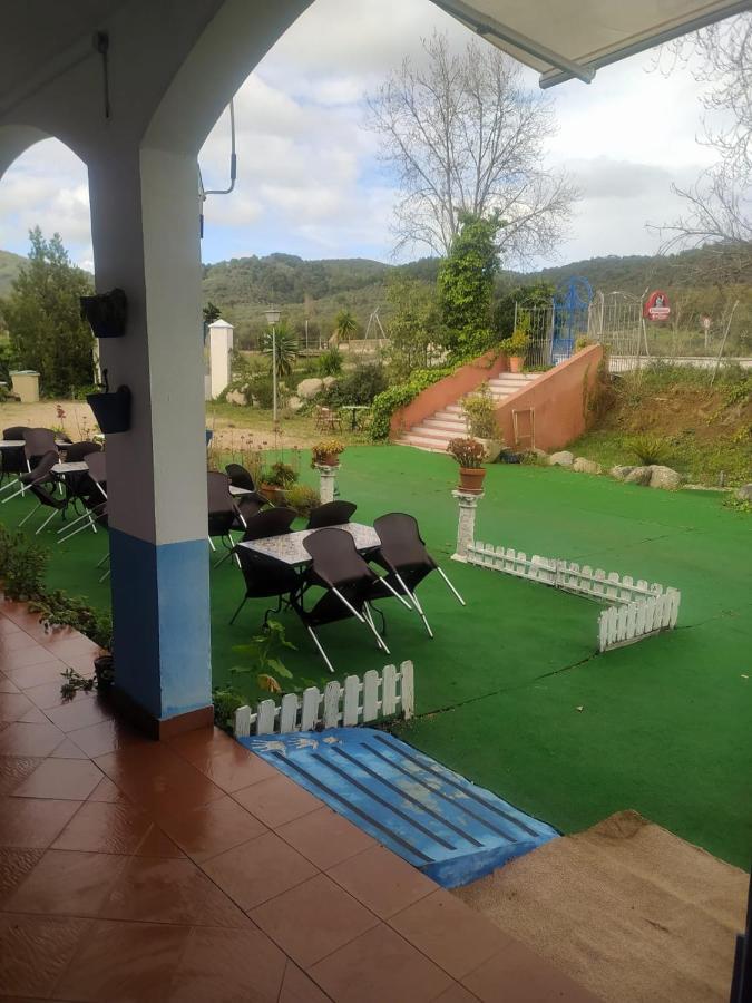 Hostal Finca Mirador Эль-Педросо Экстерьер фото